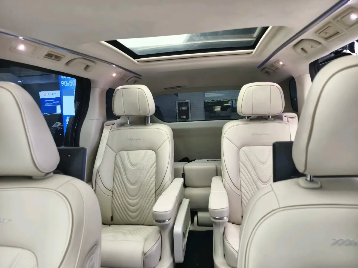 2023 GAC Trumpchi M8 2.0T 252HP L4 8AT,autocango,china used car exporter,china ev exporter,chinese used car exporter,chinese used ev exporter