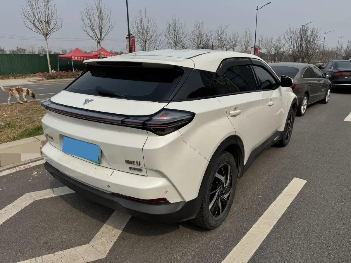 2022 GAC Trumpchi GS3 1.5T 169HP L4 6AT,autocango,china used car exporter,china ev exporter,chinese used car exporter,chinese used ev exporter
