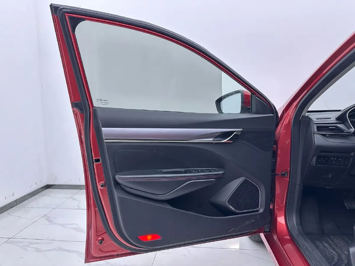 2019 Geely Binray 1.0T 136HP L3 6DCT,autocango,china used car exporter,china ev exporter,chinese used car exporter,chinese used ev exporter