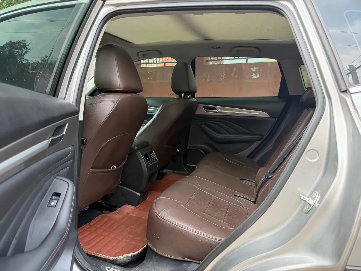 2019 Haval F7 1.5T 169HP L4 7DCT,autocango,china used car exporter,china ev exporter,chinese used car exporter,chinese used ev exporter