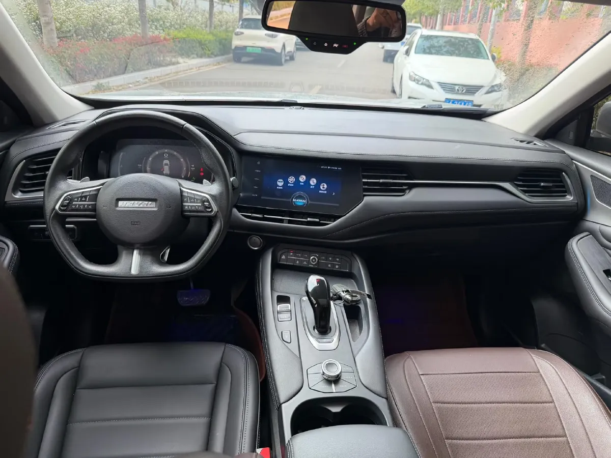 2019 Haval F7 1.5T 169HP L4 7DCT,autocango,china used car exporter,china ev exporter,chinese used car exporter,chinese used ev exporter