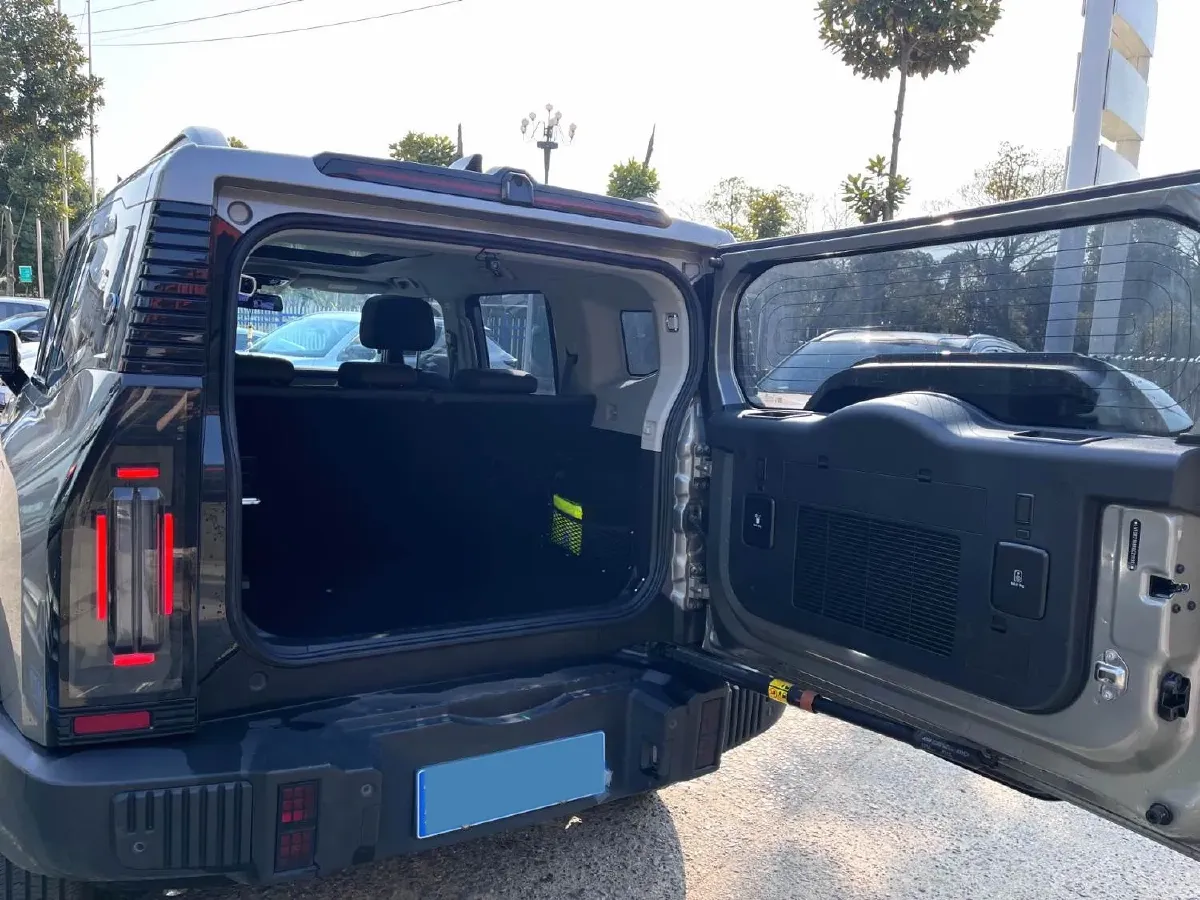 2023 Jetour Traveller 1.5T 184HP L4 7DCT,autocango,china used car exporter,china ev exporter,chinese used car exporter,chinese used ev exporter