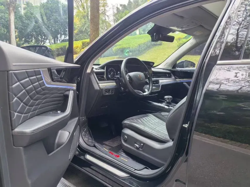 2022 HongQi HS5 2.0T 224HP L4 6AT,autocango,china used car exporter,china ev exporter,chinese used car exporter,chinese used ev exporter