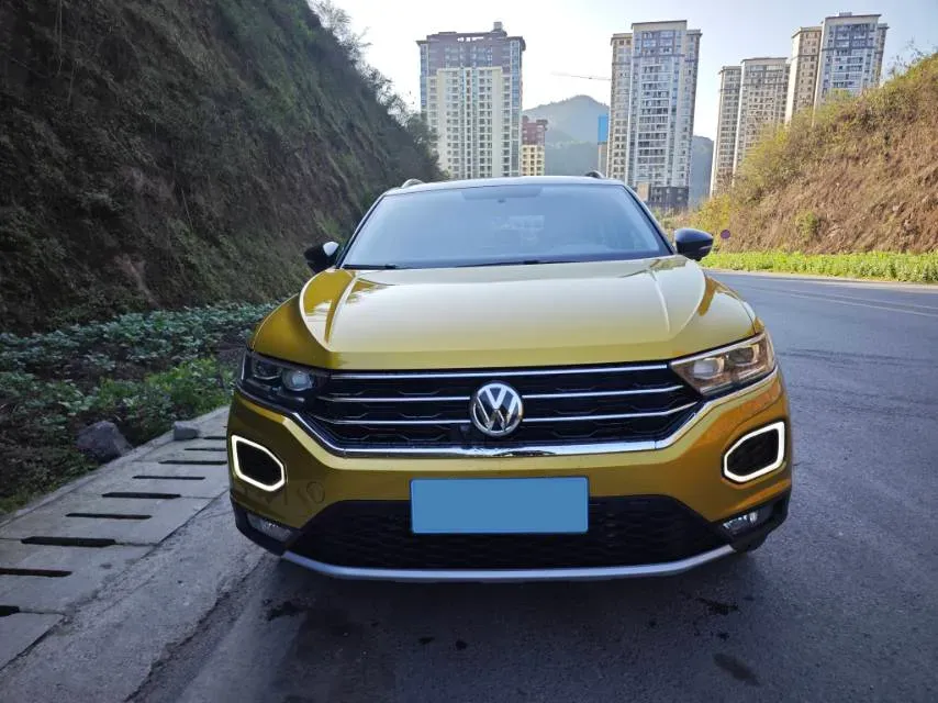 2018 Borgward BX7 2.0T 224HP L4 6AT,autocango,china used car exporter,china ev exporter,chinese used car exporter,chinese used ev exporter