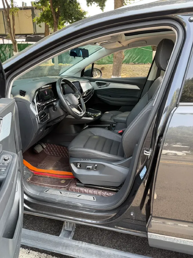 2022 Volkswagen Talagon 2.0T 220HP L4 7DCT,autocango,china used car exporter,china ev exporter,chinese used car exporter,chinese used ev exporter