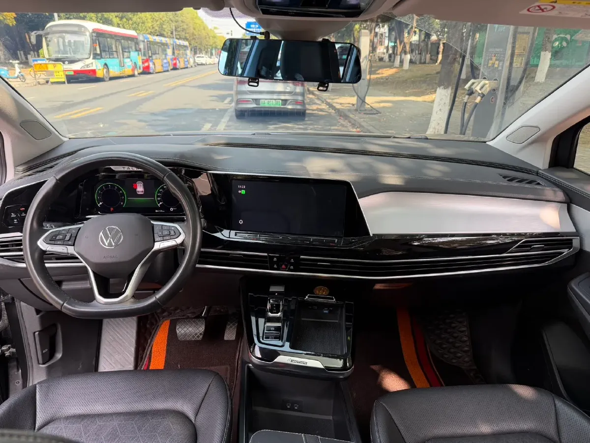 2022 Volkswagen Talagon 2.0T 220HP L4 7DCT,autocango,china used car exporter,china ev exporter,chinese used car exporter,chinese used ev exporter