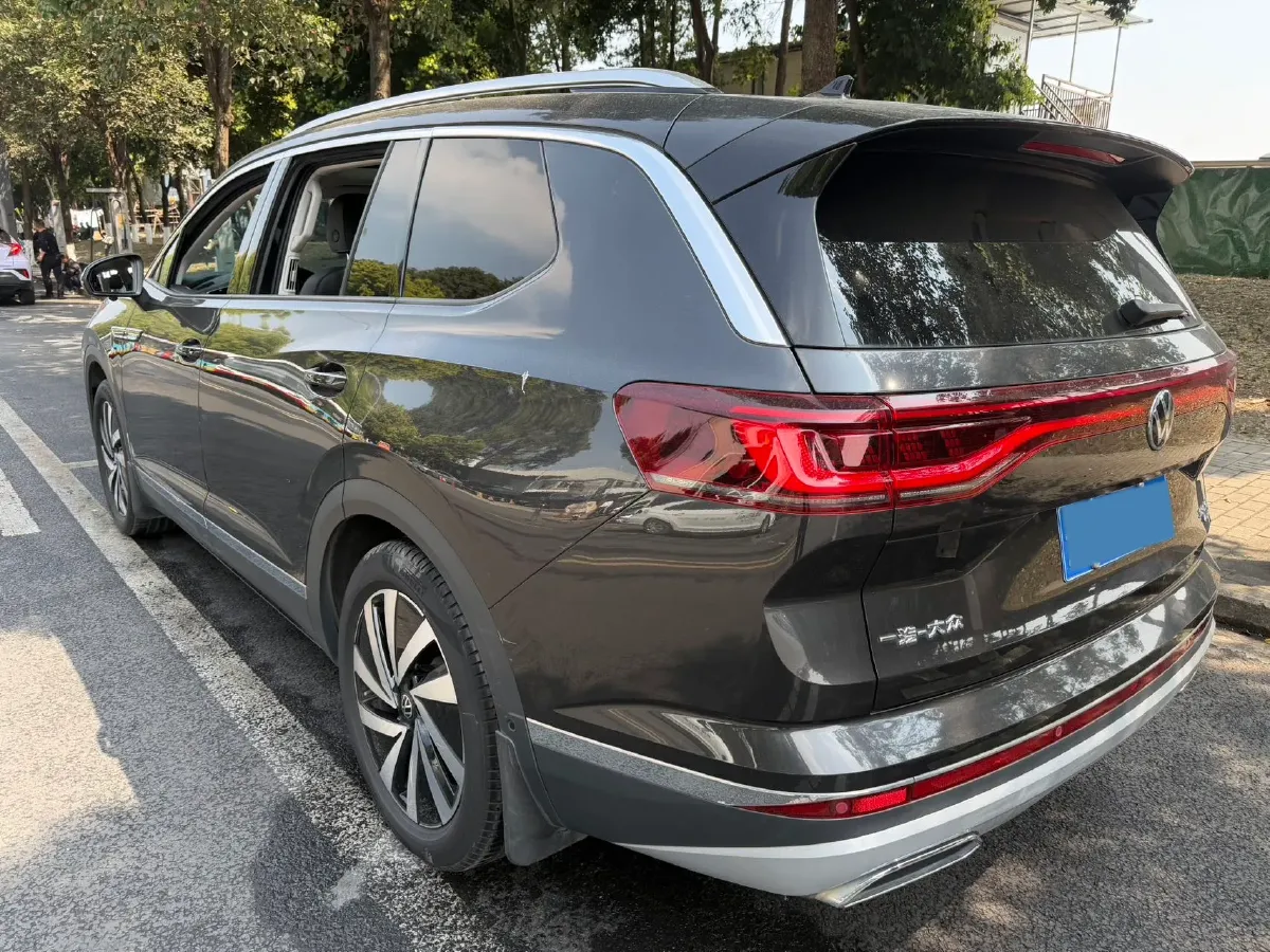 2022 Volkswagen Talagon 2.0T 220HP L4 7DCT,autocango,china used car exporter,china ev exporter,chinese used car exporter,chinese used ev exporter