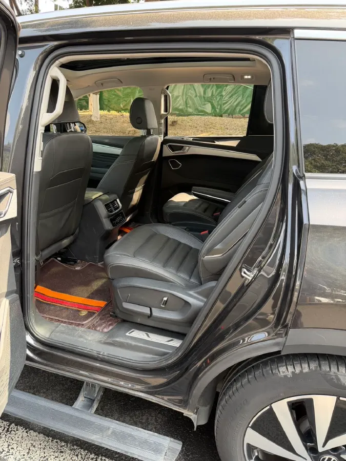 2022 Volkswagen Talagon 2.0T 220HP L4 7DCT,autocango,china used car exporter,china ev exporter,chinese used car exporter,chinese used ev exporter