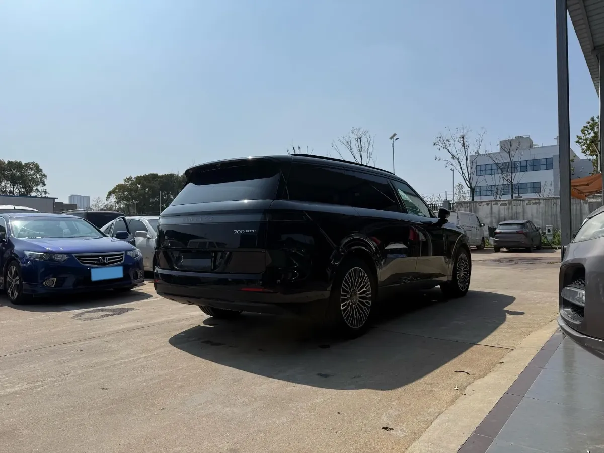 2025 LYNK&CO 900 2.0T 254HP L4 3DHT PHEV 50KWH,autocango,china used car exporter,china ev exporter,chinese used car exporter,chinese used ev exporter