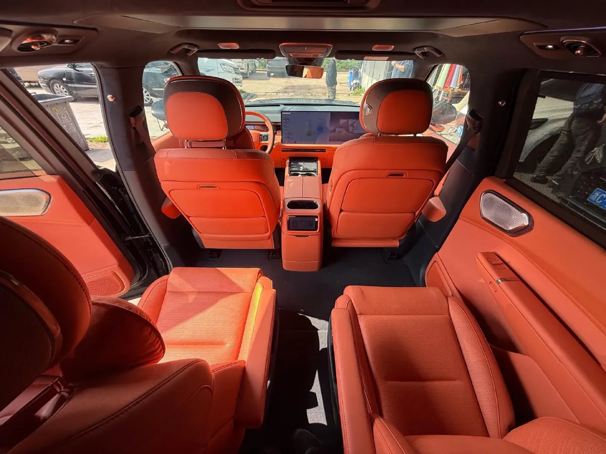 2025 LYNK&CO 900 2.0T 254HP L4 3DHT PHEV 50KWH,autocango,china used car exporter,china ev exporter,chinese used car exporter,chinese used ev exporter