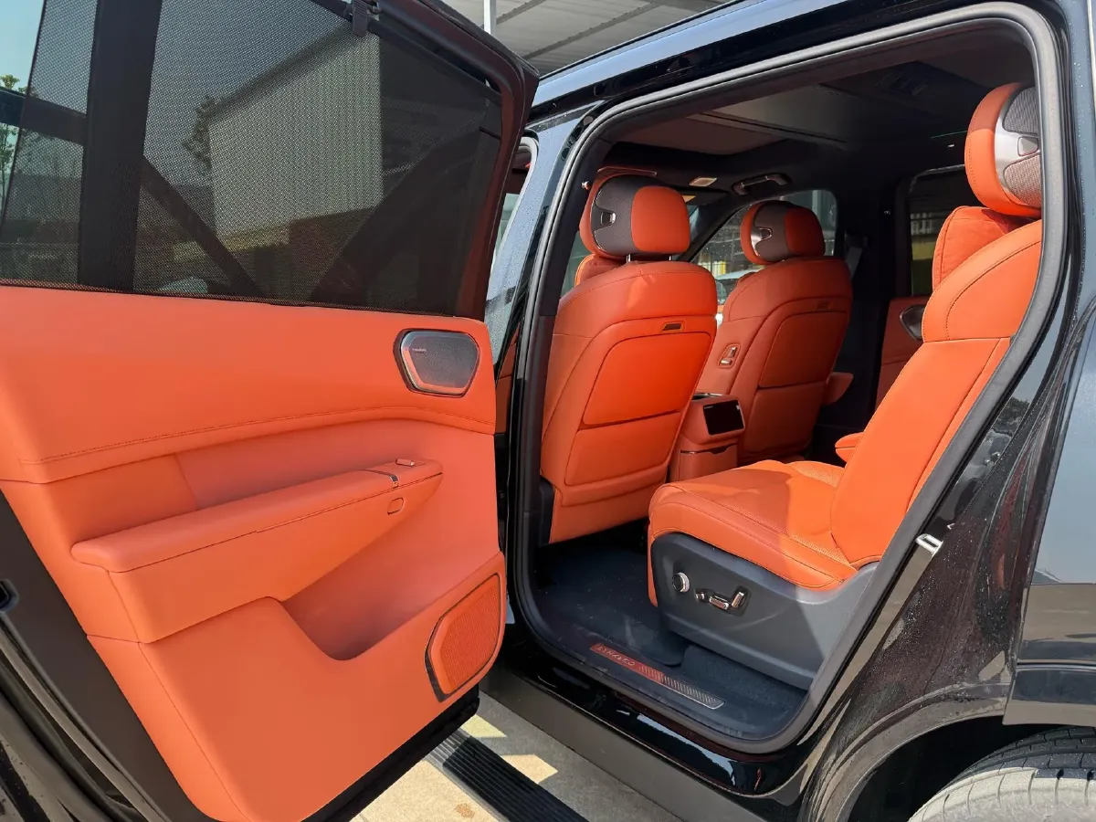 2025 LYNK&CO 900 2.0T 254HP L4 3DHT PHEV 50KWH,autocango,china used car exporter,china ev exporter,chinese used car exporter,chinese used ev exporter