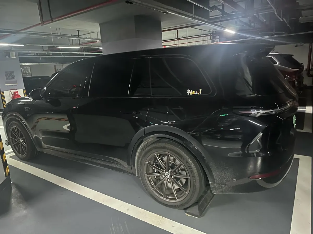 2024 Li L9 Range Extended 154HP REEV 52.3KWH,autocango,china used car exporter,china ev exporter,chinese used car exporter,chinese used ev exporter