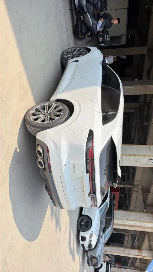 2021 ChangAn UNI-K 2.0T 233HP L4 8AT,autocango,china used car exporter,china ev exporter,chinese used car exporter,chinese used ev exporter