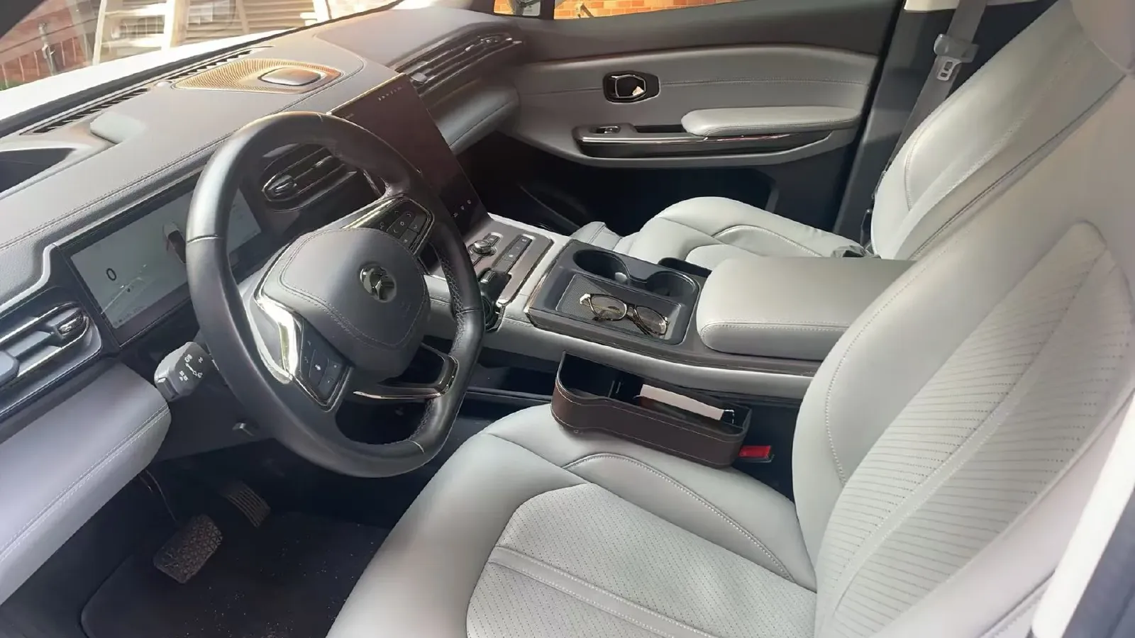 2020 NIO ES6 BEV 70KWH,autocango,china used car exporter,china ev exporter,chinese used car exporter,chinese used ev exporter