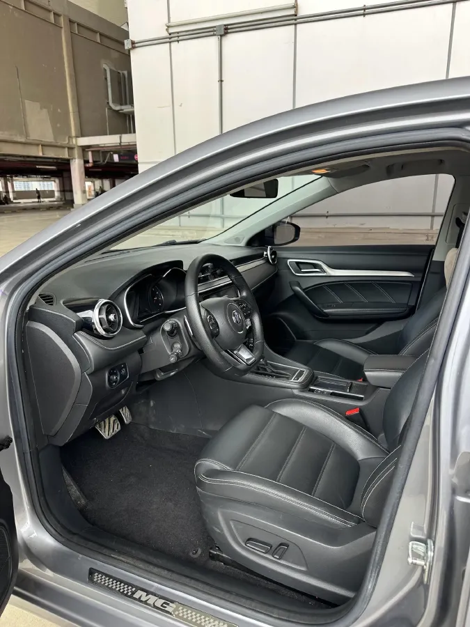 2018 MG MG6 1.5T 169HP L4 7DCT,autocango,china used car exporter,china ev exporter,chinese used car exporter,chinese used ev exporter