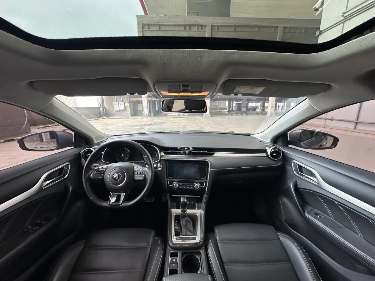 2018 MG MG6 1.5T 169HP L4 7DCT,autocango,china used car exporter,china ev exporter,chinese used car exporter,chinese used ev exporter