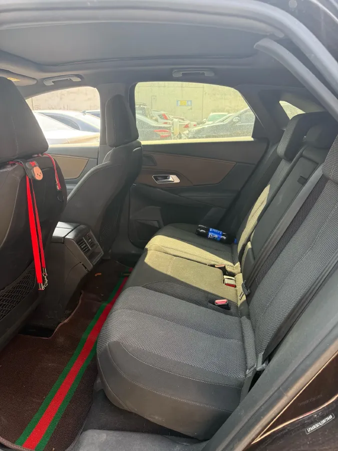 2018 DS 7 1.6T 180HP L4 8AT,autocango,china used car exporter,china ev exporter,chinese used car exporter,chinese used ev exporter