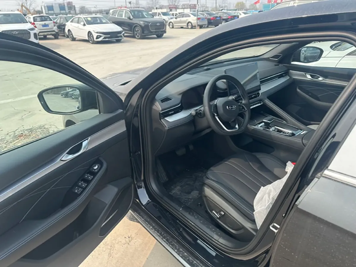 2026 Geely Preface 1.5T 181HP L4 7DCT,autocango,china used car exporter,china ev exporter,chinese used car exporter,chinese used ev exporter