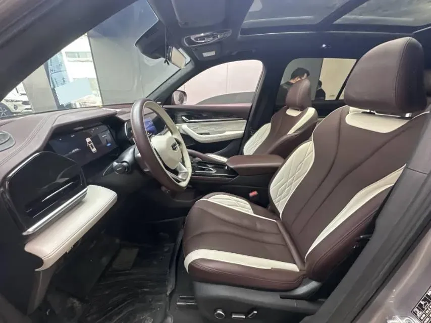 2021 Geely Monjaro 2.0T 238HP L4 8AT,autocango,china used car exporter,china ev exporter,chinese used car exporter,chinese used ev exporter