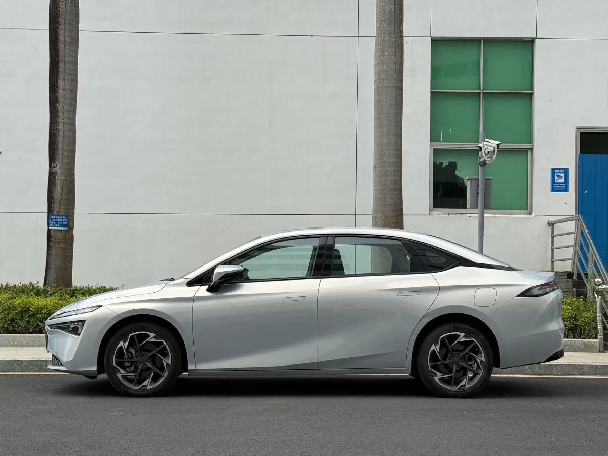 2024 ChangAn LanTuoZhe 2.0T 233HP L4 8AT,autocango,china used car exporter,china ev exporter,chinese used car exporter,chinese used ev exporter