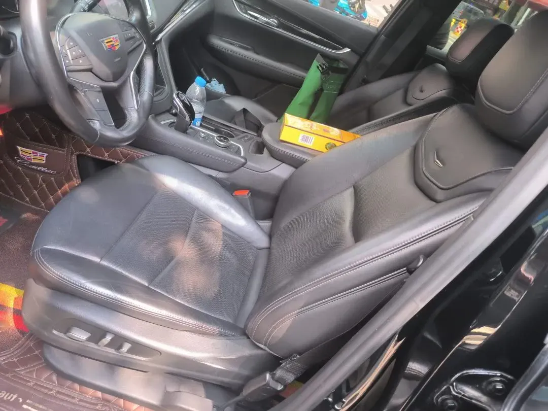 2021 Cadillac XT5 2.0T 237HP L4 9AT,autocango,china used car exporter,china ev exporter,chinese used car exporter,chinese used ev exporter