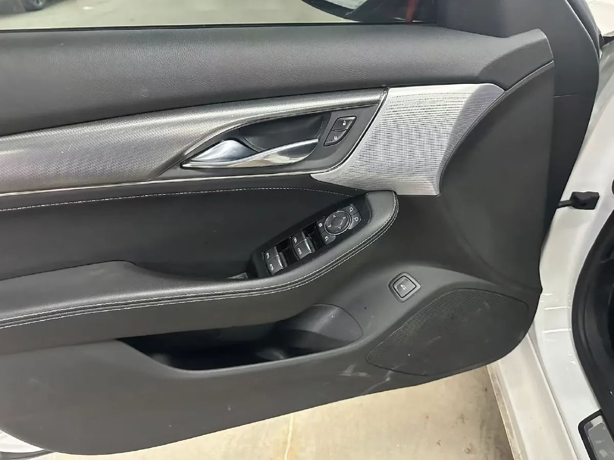 2021 Cadillac CT5 2.0T 237HP L4 10AT,autocango,china used car exporter,china ev exporter,chinese used car exporter,chinese used ev exporter