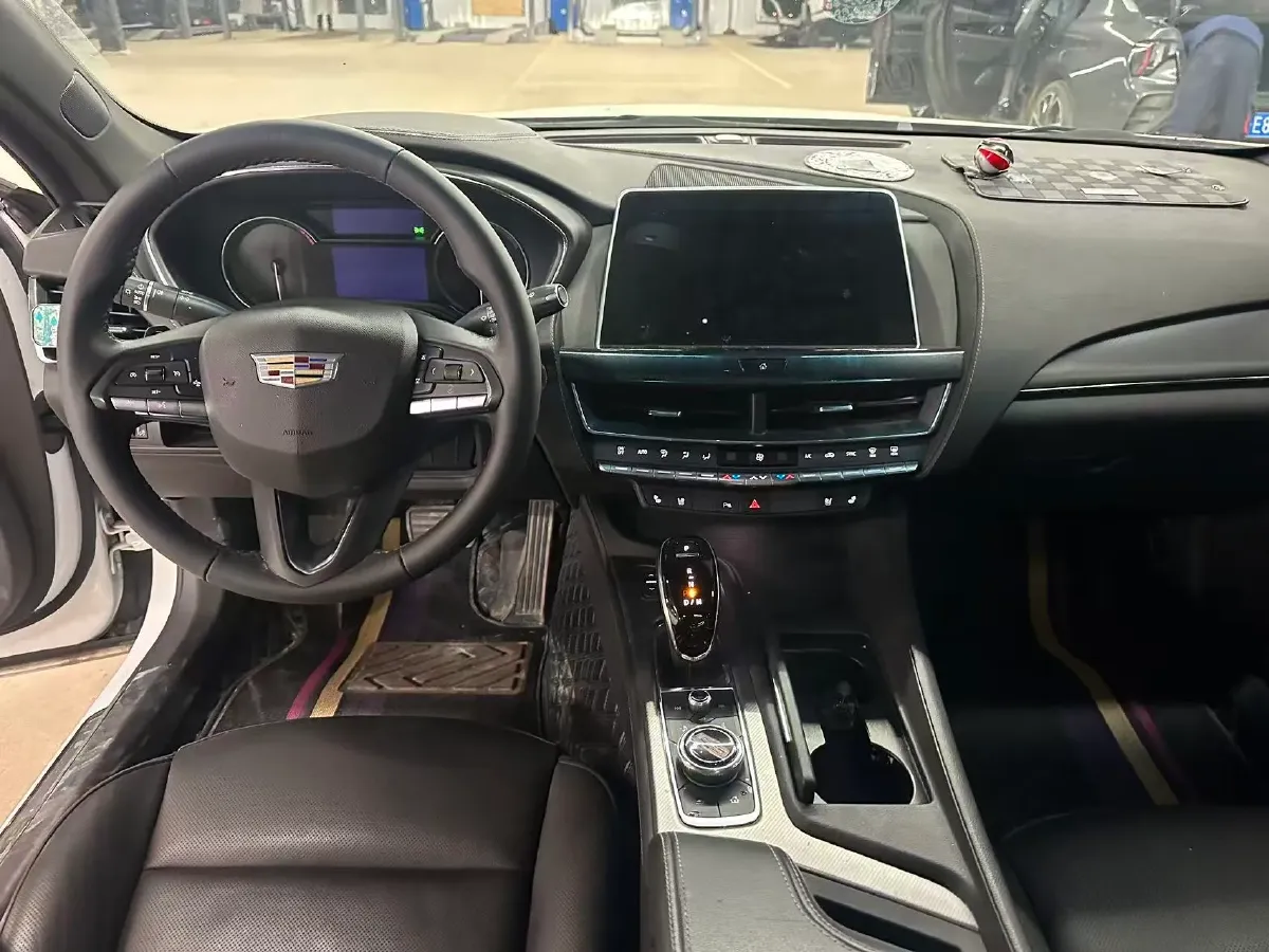 2021 Cadillac CT5 2.0T 237HP L4 10AT,autocango,china used car exporter,china ev exporter,chinese used car exporter,chinese used ev exporter