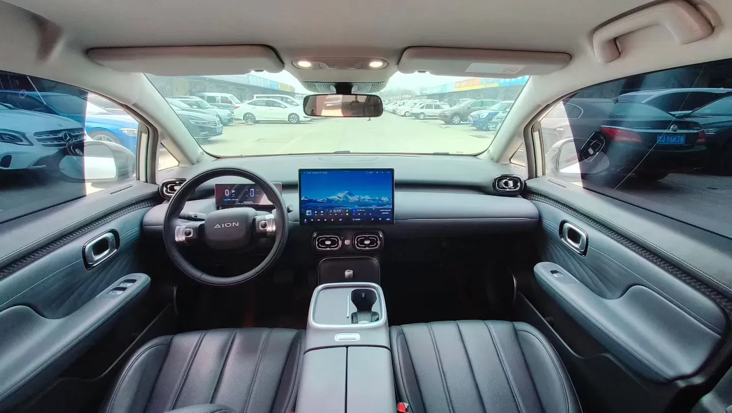 2025 Aion AION UT BEV 44.257/44.12/44.133KWH,autocango,china used car exporter,china ev exporter,chinese used car exporter,chinese used ev exporter