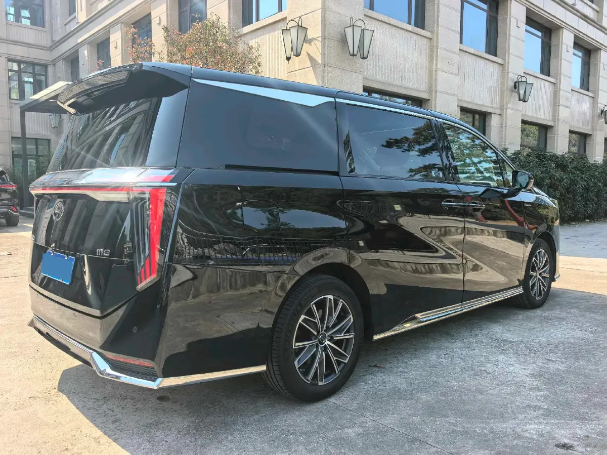 2024 GAC Trumpchi M8 2.0T 252HP L4 8AT,autocango,china used car exporter,china ev exporter,chinese used car exporter,chinese used ev exporter