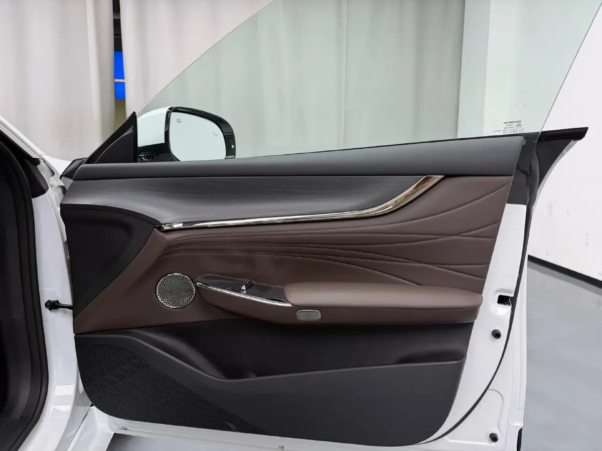 2025 ChangAn QiYuan A07 REEV 98HP REEV 28.4KWH,autocango,china used car exporter,china ev exporter,chinese used car exporter,chinese used ev exporter