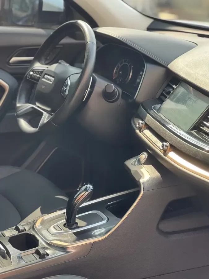 2020 Haval H6 1.5T 169HP L4 7DCT,autocango,china used car exporter,china ev exporter,chinese used car exporter,chinese used ev exporter