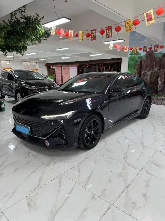 2023 ChangAn UNI-V iDD 1.5T 170HP L4 6TCT PHEV 18.4KWH,autocango,china used car exporter,china ev exporter,chinese used car exporter,chinese used ev exporter