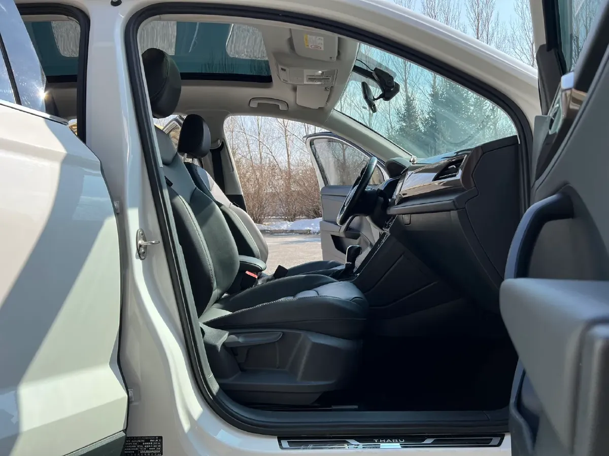 2021 Volkswagen Tharu 1.4T 150HP L4 7DCT,autocango,china used car exporter,china ev exporter,chinese used car exporter,chinese used ev exporter