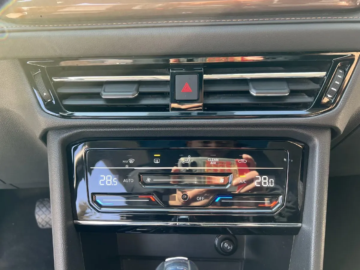 2021 Volkswagen Tharu 1.4T 150HP L4 7DCT,autocango,china used car exporter,china ev exporter,chinese used car exporter,chinese used ev exporter