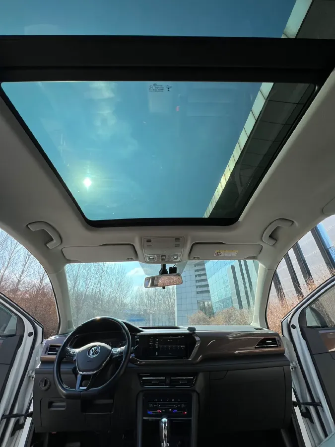 2021 Volkswagen Tharu 1.4T 150HP L4 7DCT,autocango,china used car exporter,china ev exporter,chinese used car exporter,chinese used ev exporter