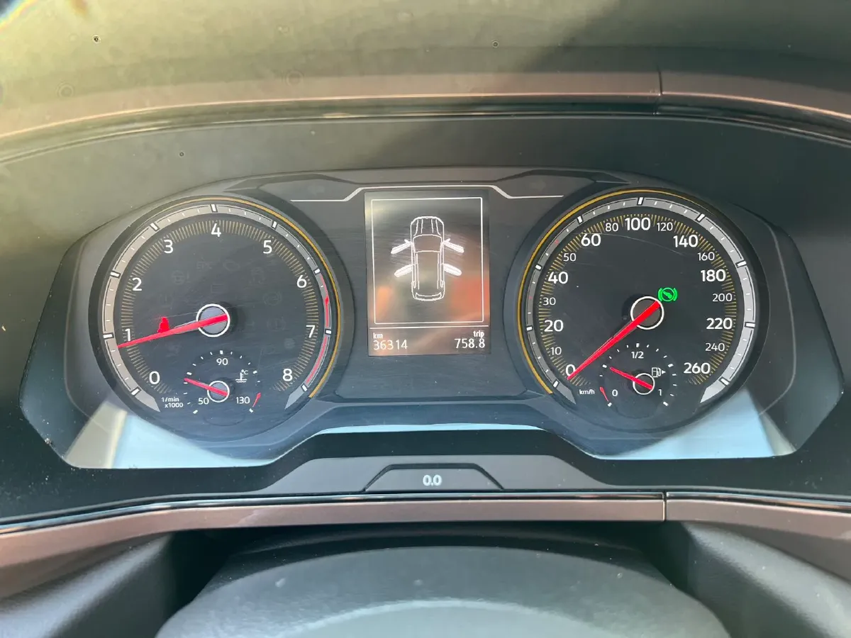 2021 Volkswagen Tharu 1.4T 150HP L4 7DCT,autocango,china used car exporter,china ev exporter,chinese used car exporter,chinese used ev exporter