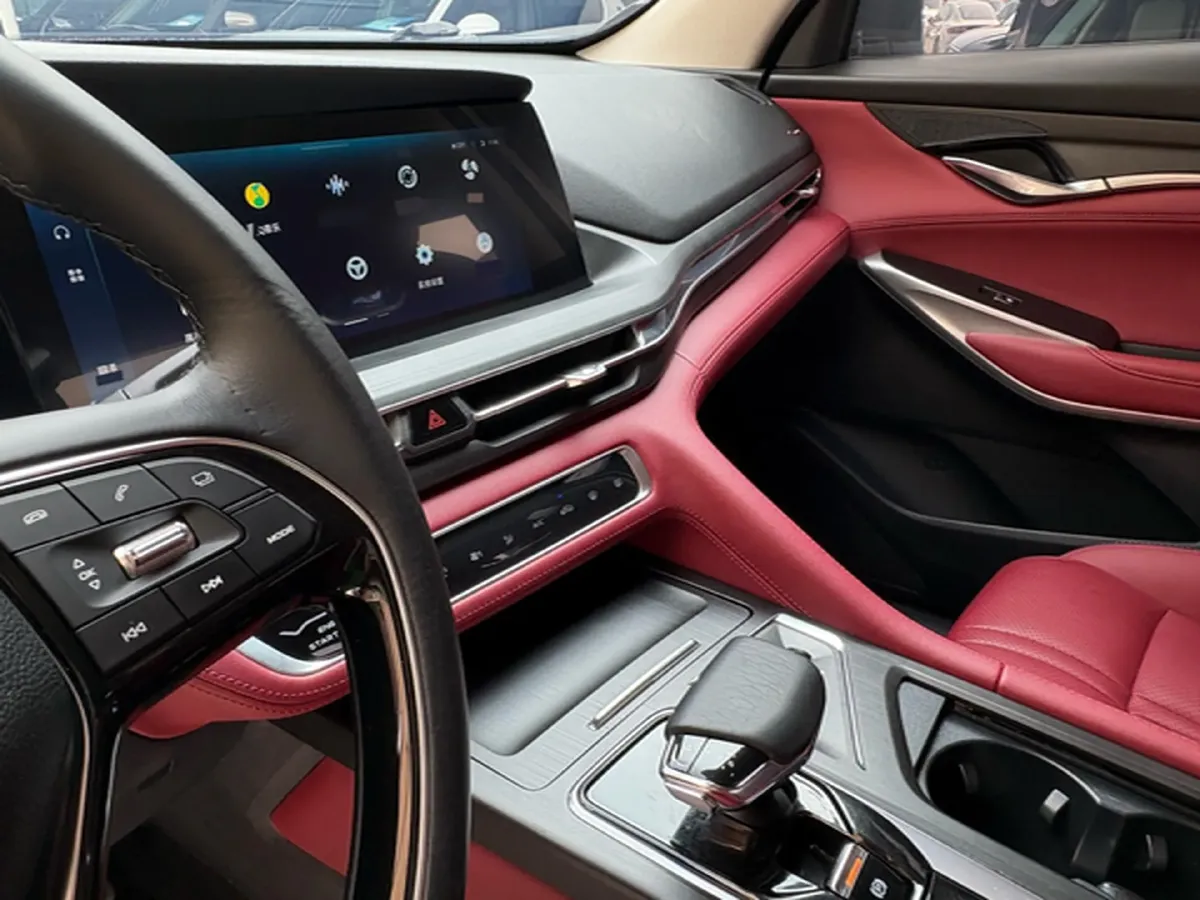 2020 ChangAn CS75 Plus 2.0T 233HP L4 8AT,autocango,china used car exporter,china ev exporter,chinese used car exporter,chinese used ev exporter