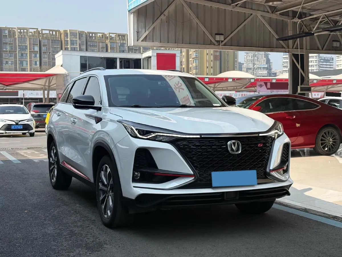 2020 ChangAn CS75 Plus 2.0T 233HP L4 8AT,autocango,china used car exporter,china ev exporter,chinese used car exporter,chinese used ev exporter
