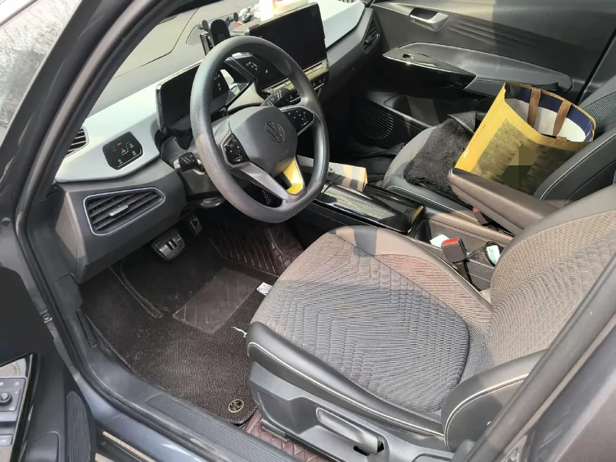 2023 Volkswagen ID.3 BEV 52.8KWH,autocango,china used car exporter,china ev exporter,chinese used car exporter,chinese used ev exporter