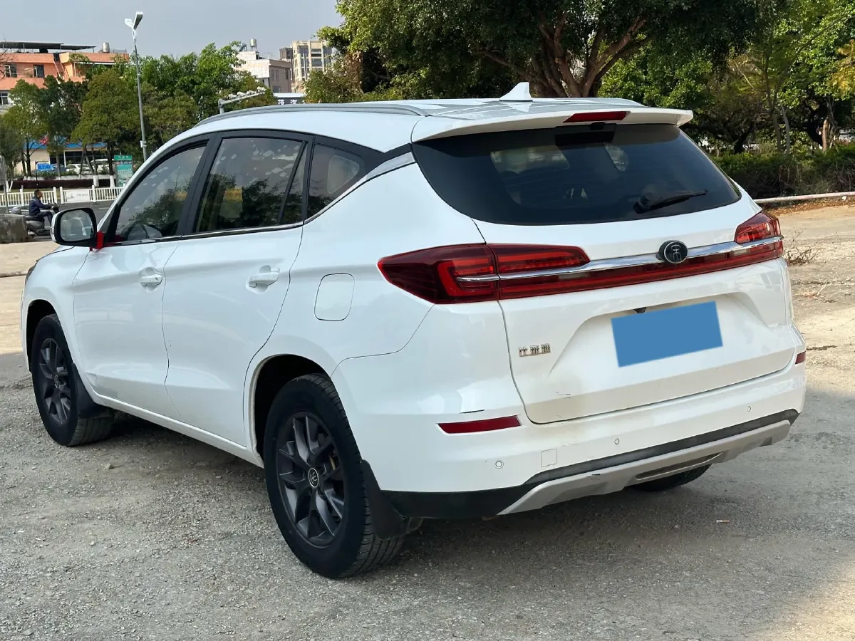 2020 BYD Song 1.5T 160HP L4 6MT,autocango,china used car exporter,china ev exporter,chinese used car exporter,chinese used ev exporter