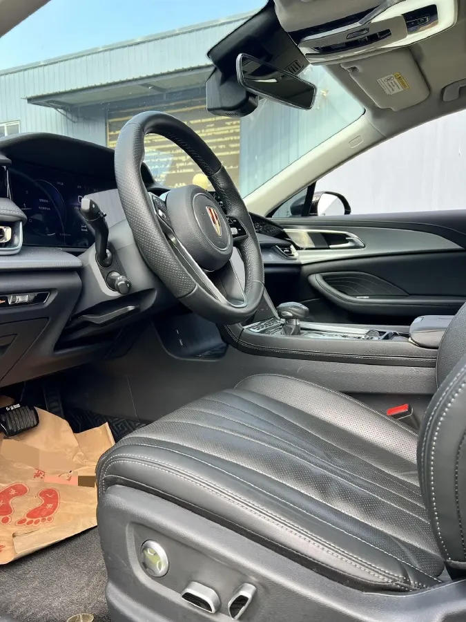 2023 HongQi H5 2.0T 224HP L4 8AT,autocango,china used car exporter,china ev exporter,chinese used car exporter,chinese used ev exporter