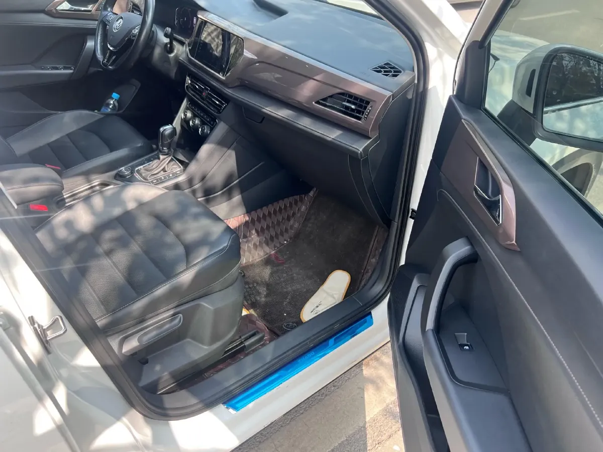 2019 Jeep Compass 1.3T 173HP L4 9AT,autocango,china used car exporter,china ev exporter,chinese used car exporter,chinese used ev exporter