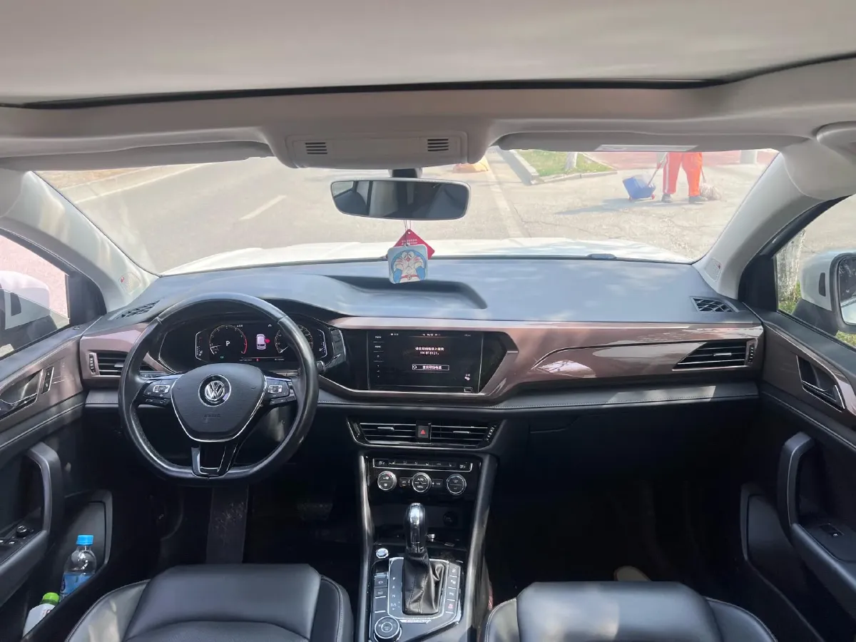 2019 Jeep Compass 1.3T 173HP L4 9AT,autocango,china used car exporter,china ev exporter,chinese used car exporter,chinese used ev exporter