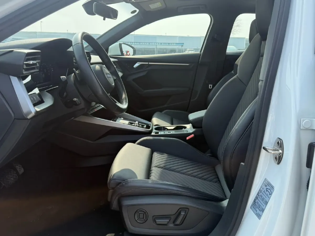 2023 Audi A3 1.4T 150HP L4 7DCT,autocango,china used car exporter,china ev exporter,chinese used car exporter,chinese used ev exporter