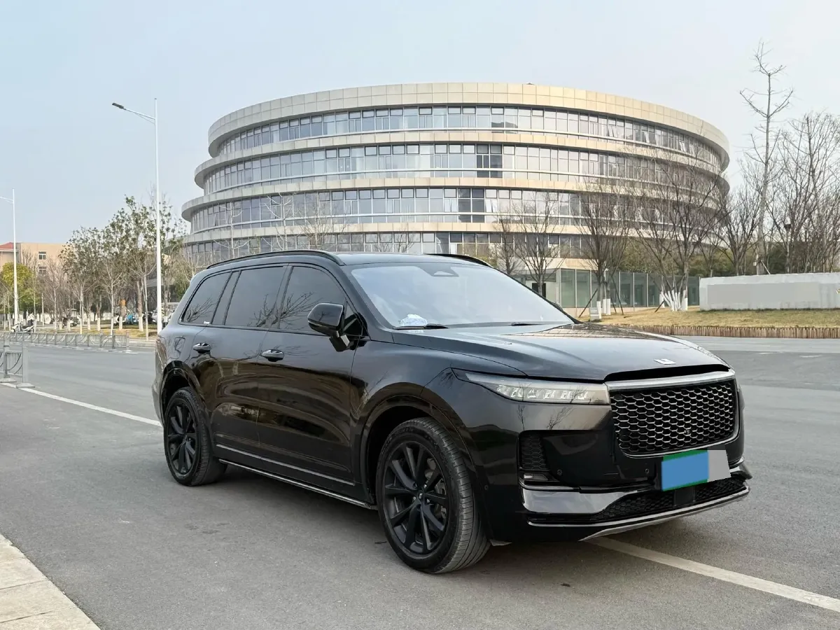 2021 Li ONE Range Extended 131HP REEV 40.5KWH,autocango,china used car exporter,china ev exporter,chinese used car exporter,chinese used ev exporter
