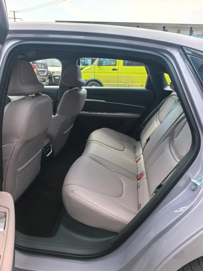 2025 Xpeng MONA M03 BEV,autocango,china used car exporter,china ev exporter,chinese used car exporter,chinese used ev exporter