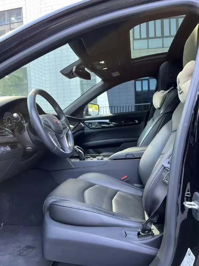 2022 Cadillac CT6 2.0T 237HP L4 10AT,autocango,china used car exporter,china ev exporter,chinese used car exporter,chinese used ev exporter