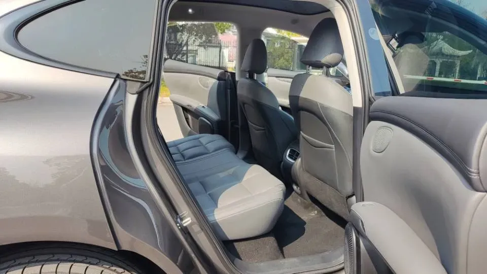 2023 IM LS6 BEV 71KWH,autocango,china used car exporter,china ev exporter,chinese used car exporter,chinese used ev exporter