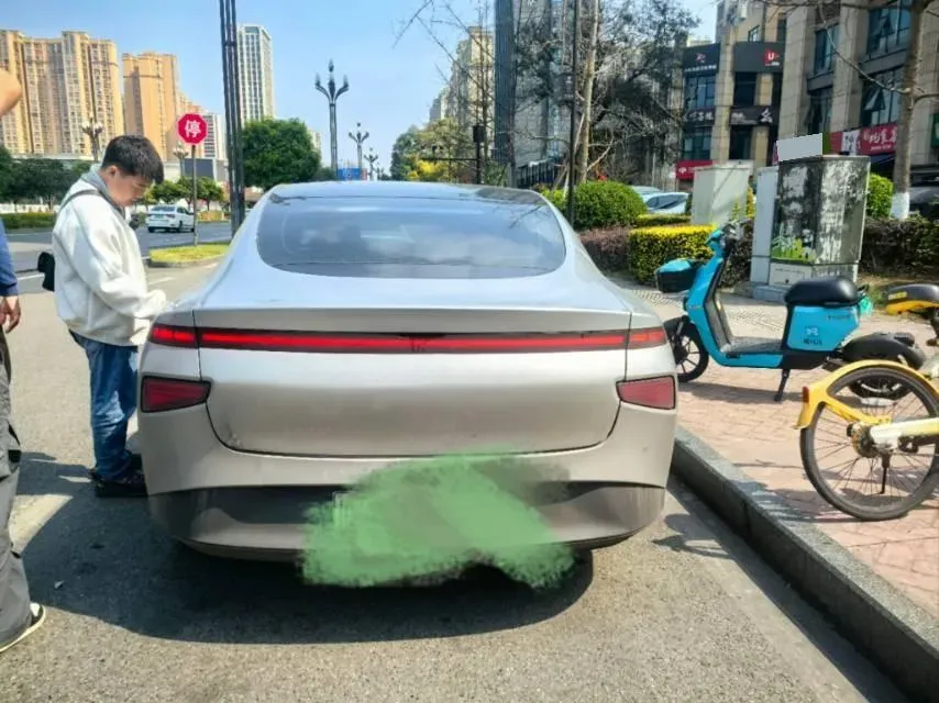 2021 Xpeng P7 BEV 60.2KWH,autocango,china used car exporter,china ev exporter,chinese used car exporter,chinese used ev exporter