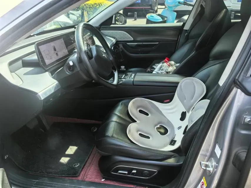 2021 Xpeng P7 BEV 60.2KWH,autocango,china used car exporter,china ev exporter,chinese used car exporter,chinese used ev exporter